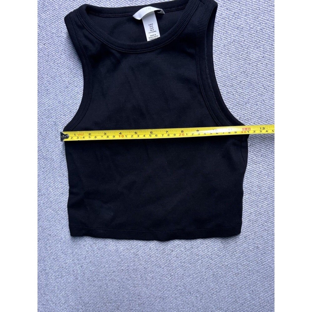 H&M Ribbed Crop Tank Top - Size Medium - Picture 4 of 5